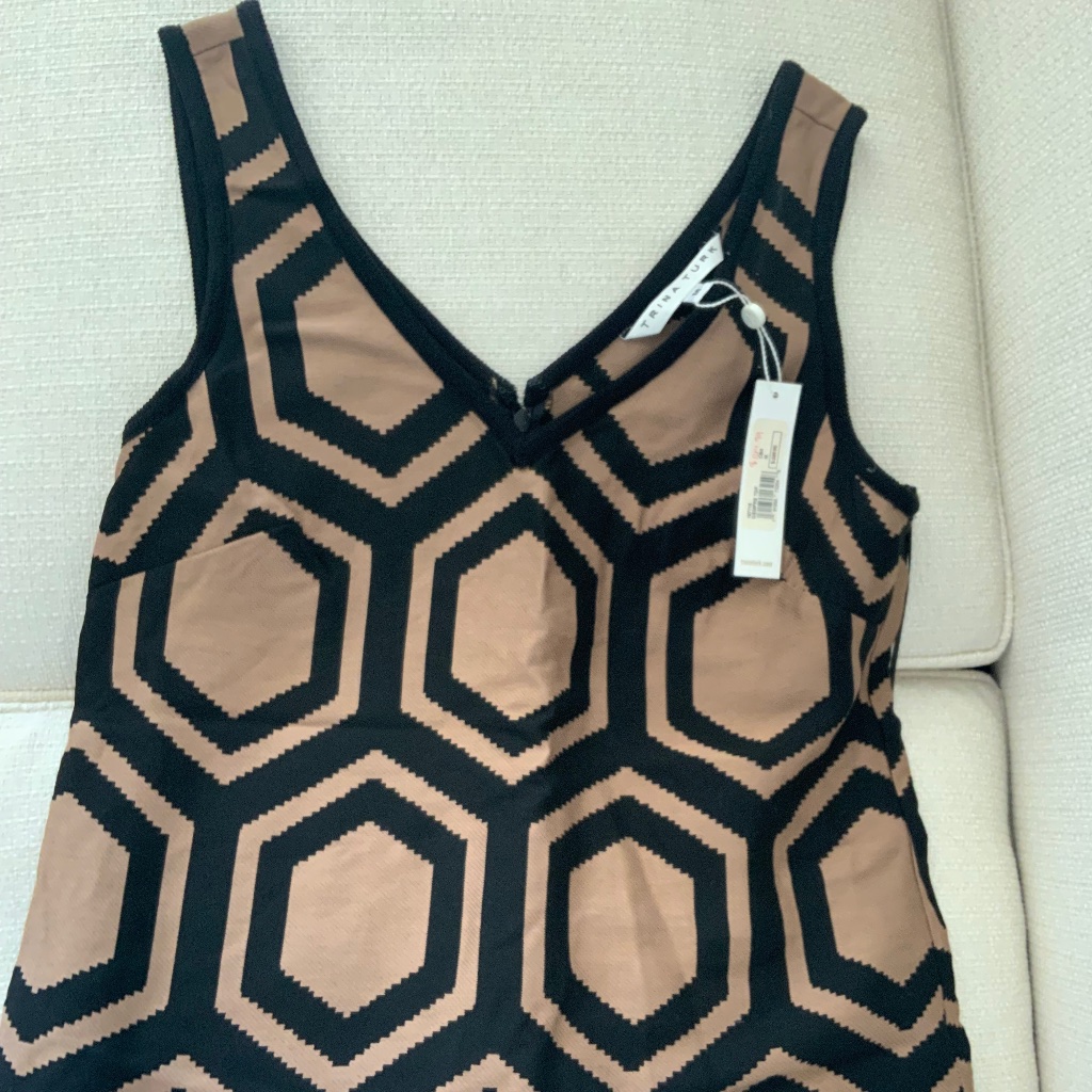 Trina Turk Brown & Black Hexagon Tank Top Medium